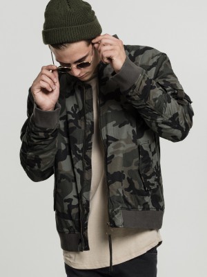 Мъжко камуфлажно яке тип бомбър Urban Classics wood camo