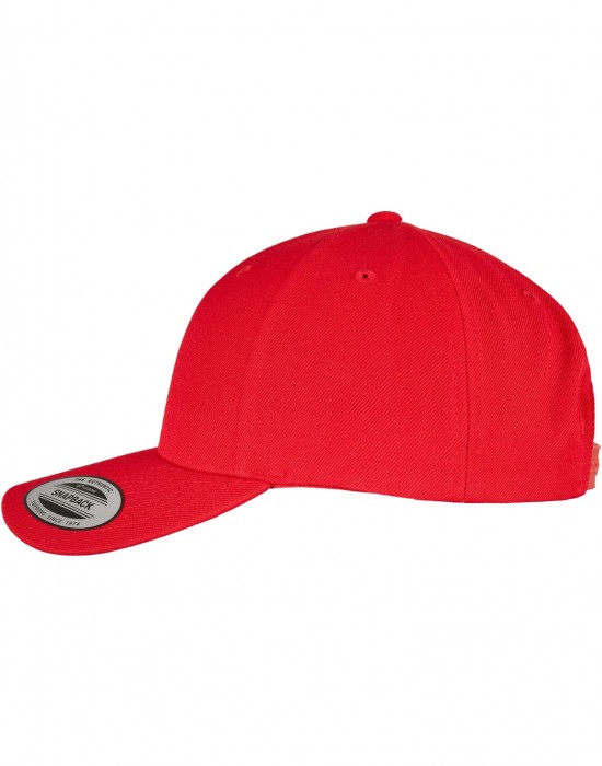 Шапка с козирка YP CLASSICS 5-PANEL PREMIUM CURVED VISOR SNAPBACK CAP red one size