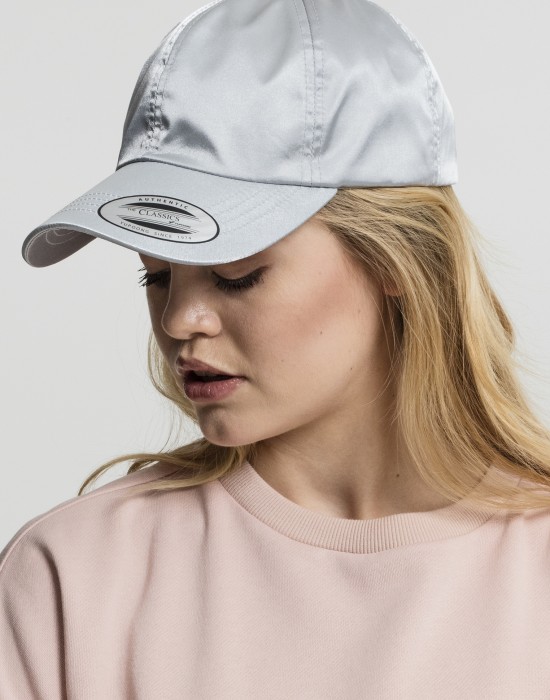 Шапка с козирка Low Profile Satin Cap silver one size