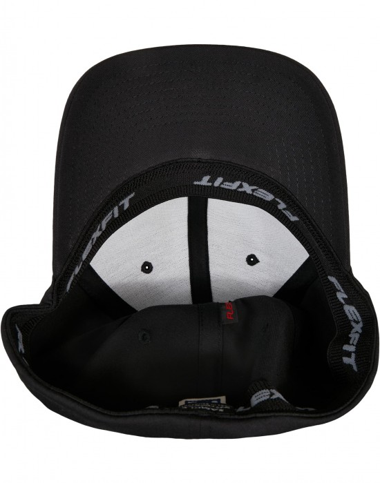 Шапка с козирка Flexfit Recycled Polyester Cap black S/M