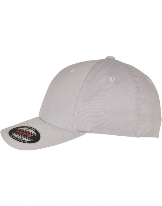 Шапка с козирка Flexfit Recycled Polyester Cap silver S/M