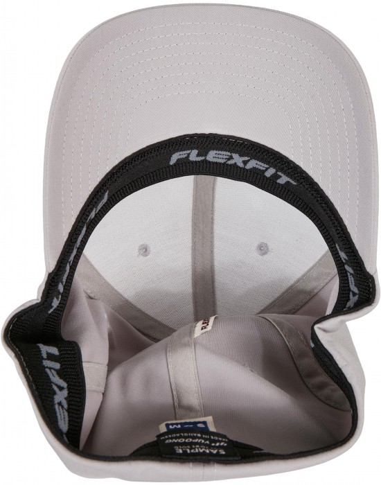 Шапка с козирка Flexfit Recycled Polyester Cap silver S/M