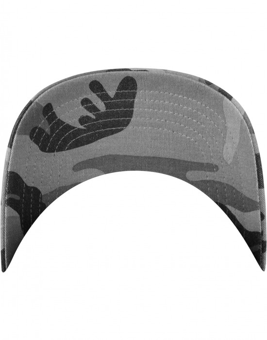 Шапка с козирка Camo Trucker Cap dark camo/blk one size