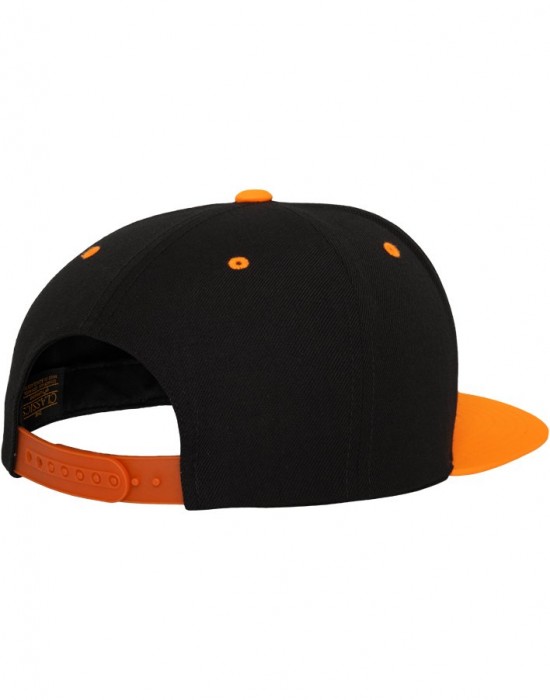 Шапка с козирка в черно Mister Tee Classic Snapback 2-Tone