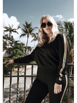 Дамска черна блуза с цветни ивици Urban Classics