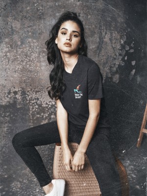 Дамска черна тениска Mister Tee Exhale