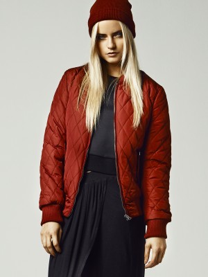 Дамско яке бомбър Urban Classics в цвят бордо Дамско яке бомбър Urban Classics в цвят бордо