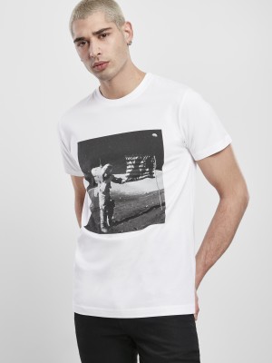 Мъжка бяла тениска Mister Tee NASA Moon Landing  Мъжка бяла тениска Mister Tee NASA Moon Landing