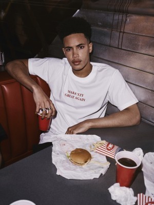 Мъжка тениска Mister Tee Great Again в бял цвят Мъжка тениска Mister Tee Great Again в бял цвят