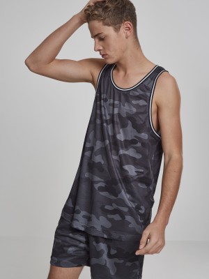 Мъжки камуфлажен потник Urban Classics darkcamo