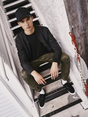 Мъжко яке тип бомбър Urban Classics в черен цвят