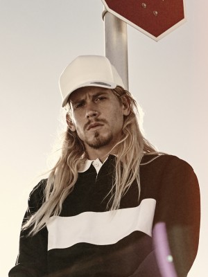 Шапка с козирка в бяло 5-Panel Curved Classic Snapback  Шапка с козирка в бяло 5-Panel Curved Classic Snapback