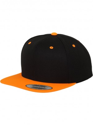 Шапка с козирка в черно Classic Snapback 2-Tone
