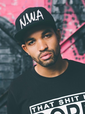 Шапка с козирка в черно N.W.A  Шапка с козирка в черно N.W.A