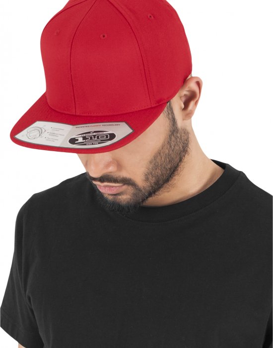 Шапка с козирка в червено 110 Fitted Snapback, Urban Classics, Шапки с козирка - Complex.bg