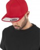 Шапка с козирка в червено 110 Fitted Snapback, Urban Classics, Шапки с козирка - Complex.bg