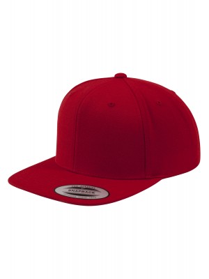 Шапка с козирка в червено Classic Snapback