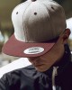 Шапка с козирка в сиво Classic Snapback 2-Tone, Urban Classics, Шапки с козирка - Complex.bg