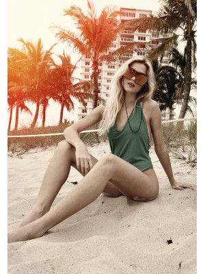 Цял бански костюм в зелен цвят Urban Classics fresh green