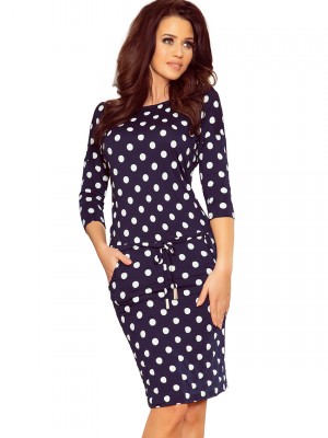 Спортна рокля в тъмносин цвят на точки 13-101