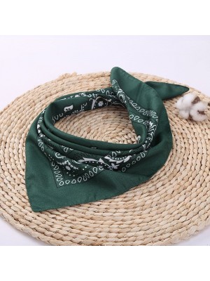 Кърпа за глава бандана Bandana в маслено зелен цвят Кърпа за глава бандана Bandana в маслено зелен цвят