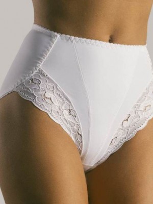 Макси моделиращи бикини в бяло Venus