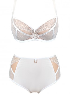 Сутиен с меки чашки в бял цвят 19057