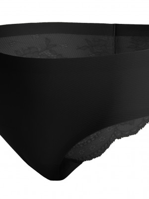 Безшевни бикини в черен цвят