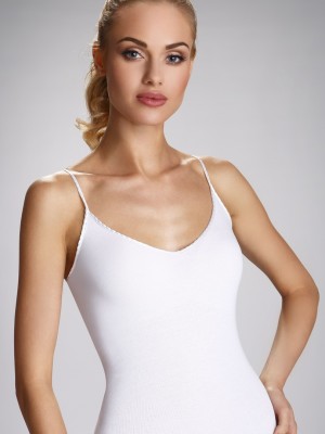 Дамски потник в бял цвят Maja