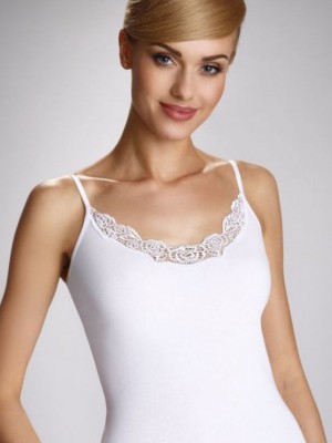 Памучен дамски топ в бял цвят Olimpia