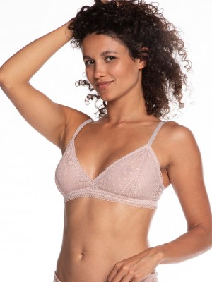 Дамски сутиен с меки чашки в цвят пудра 5016