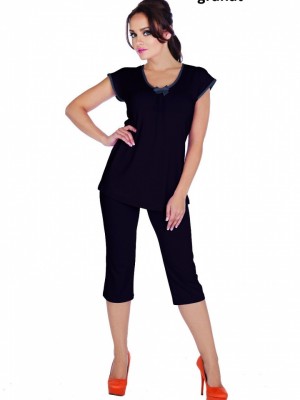 Дамска пижама в тъмнсин цвят VISA 884