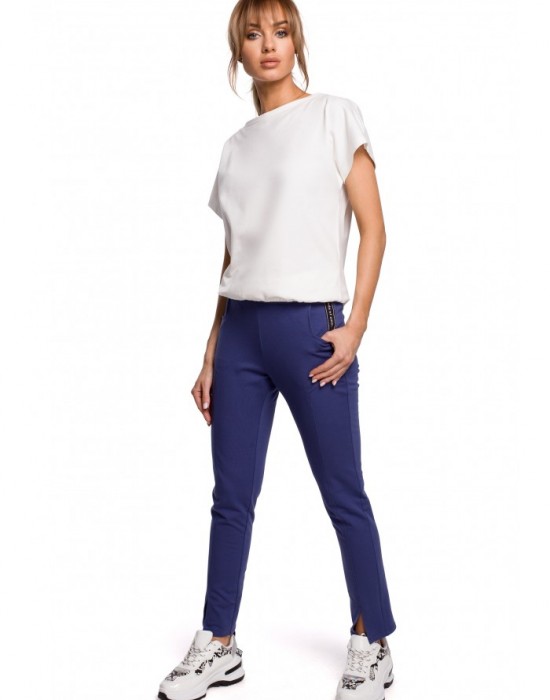 Спортно-елегантен дамски панталон в цвят индиго M493, MOE, Панталони - Complex.bg