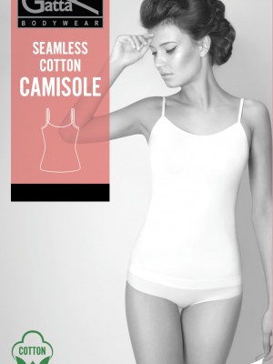 Памучен топ в бял цвят