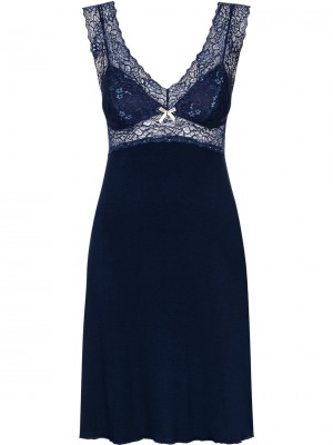 Дамска нощница с широки презрамки в тъмносин цвят PRINCESS