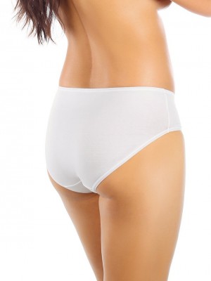 Дамски бикини с дантела в бежов цвят ALICJA