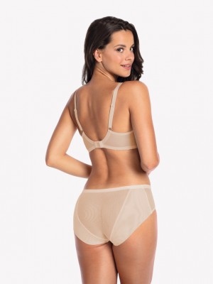 Сутиен с полуподплатени чашки в бежов цвят 1058