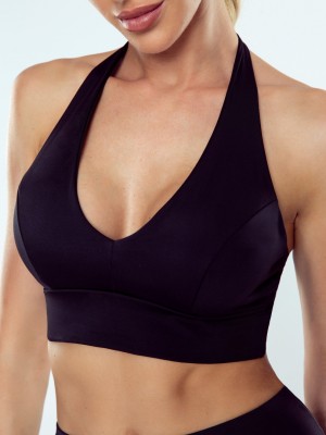 Спортен дамски топ в черен цвят ALEXIA