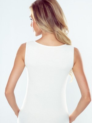 Дамски потник с широки презрамки в цвят екрю DANA