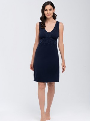 Нощница с широки презрамки в тъмносин цвят LOUISE  Нощница с широки презрамки в тъмносин цвят LOUISE