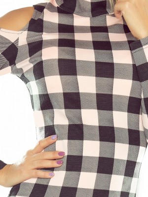 Карирана рокля с голи рамене 165-1