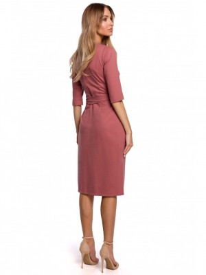 Елегантна дамска рокля в розов цвят M496