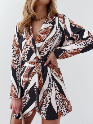 Дамска рокля-блейзер в цвят крем 02016