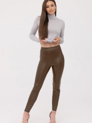 Дамските клин от изкуствена кожа