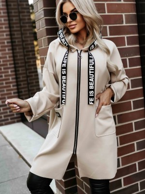 632-1 Стилно палто в бежов цвят