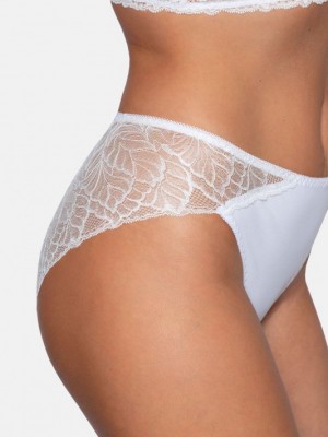 BBL182 нежни бикини, бял цвят