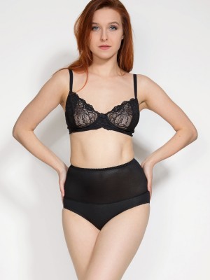 Моделиращи бикини с висока талия в черно Iga