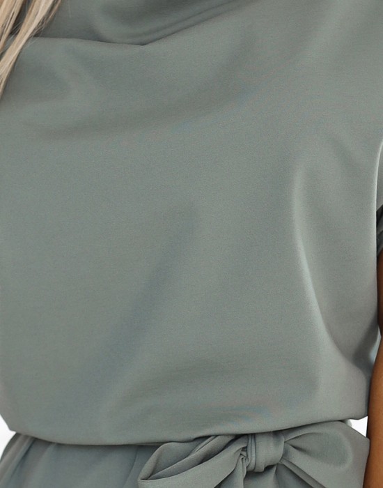 240-4 Асиметрична рокля в зелен цвят