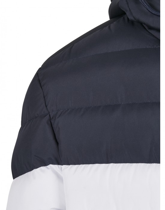 Мъжко яке в тъмносиньо от Urban Classics Colorblock Bubble 