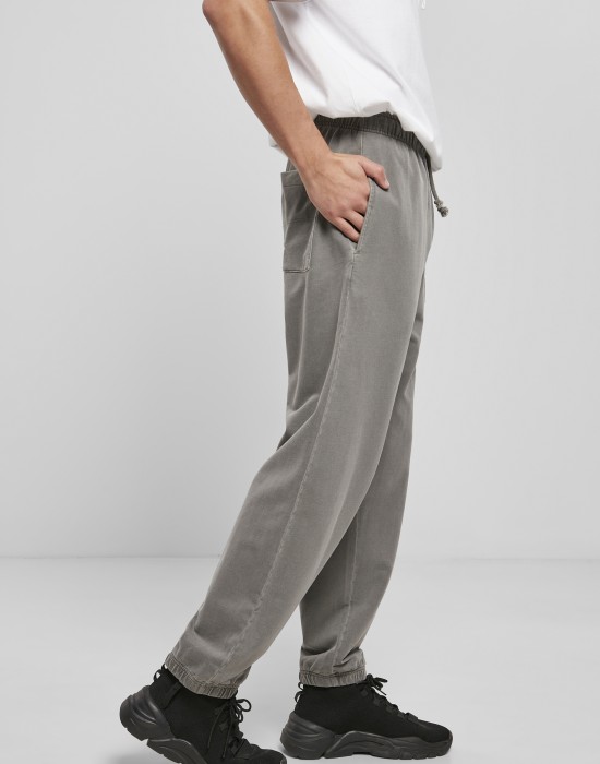 Мъжко долнище в сив цвят Urban Classics Overdyed 